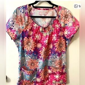 KOI Kathy Peterson scrub top medium EUC multi-color